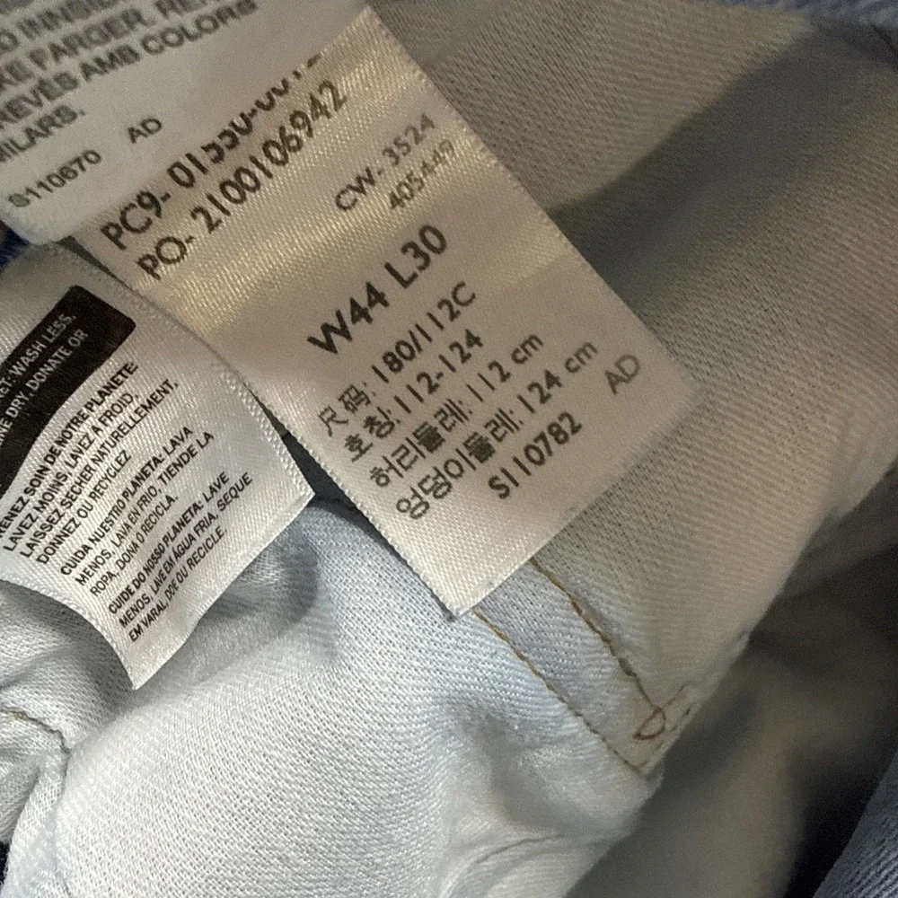 Levi's 550 Jeans Men's Size W44xL30 Blue Straight Leg MidRise MediumWash 5Pocket